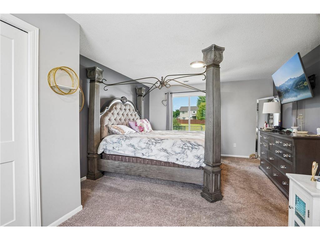 1113 Hickory Street Farmington MN 55024 7096422 image19