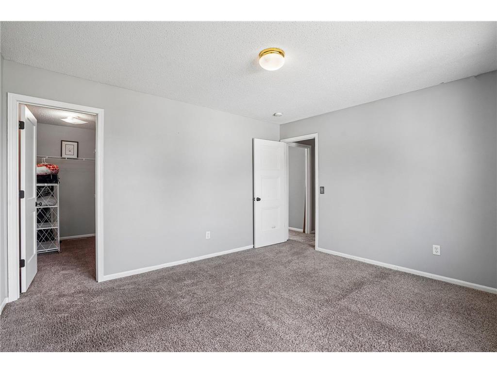1113 Hickory Street Farmington MN 55024 7096422 image23