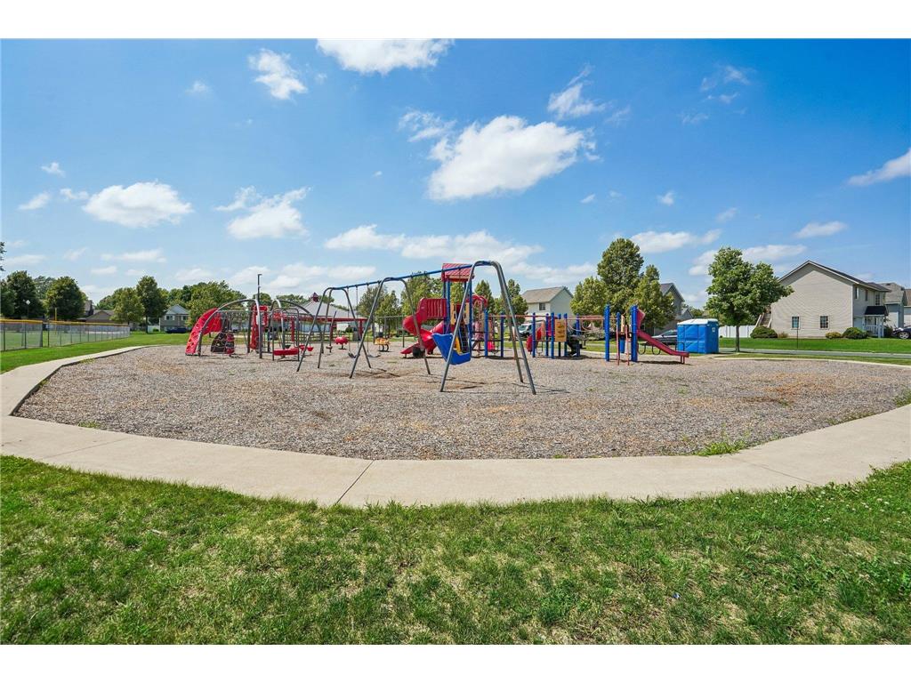 1113 Hickory Street Farmington MN 55024 7096422 image39