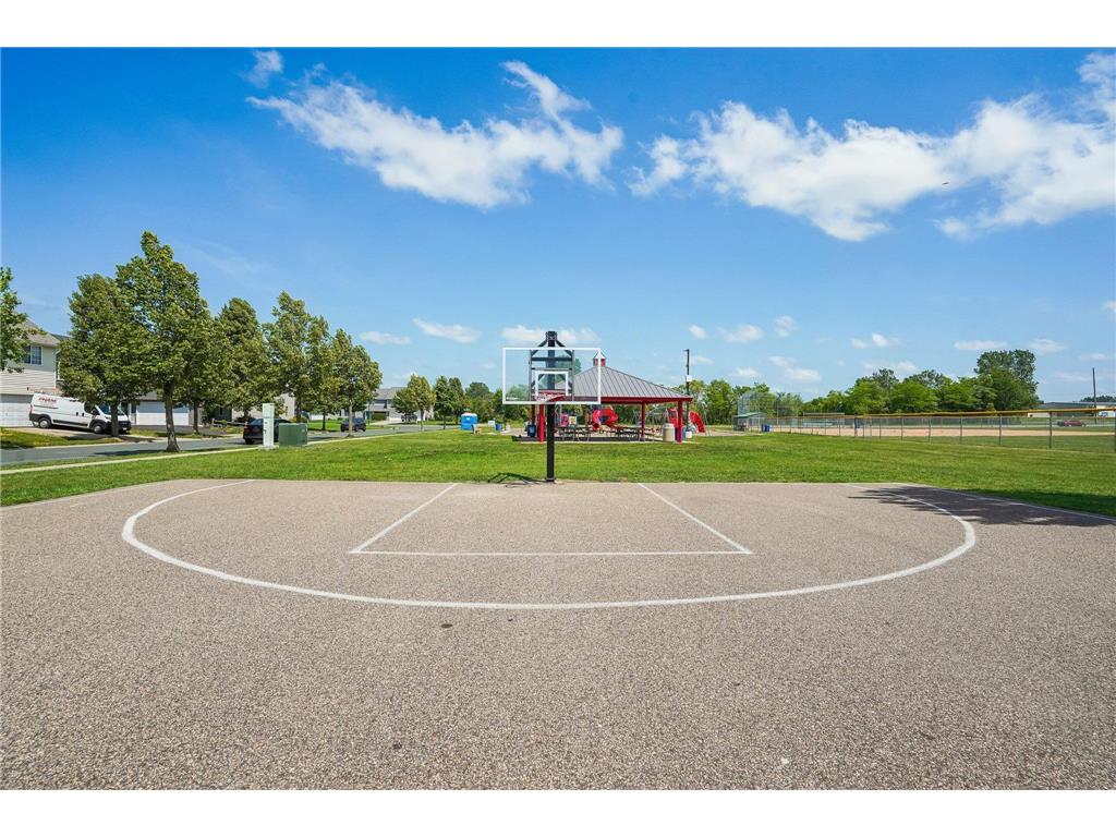 1113 Hickory Street Farmington MN 55024 7096422 image43
