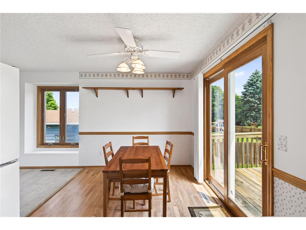 1113 Polk Street S Shakopee MN 55379 7089950 image10