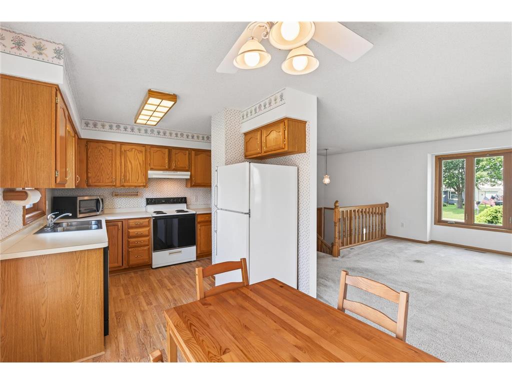 1113 Polk Street S Shakopee MN 55379 7089950 image11