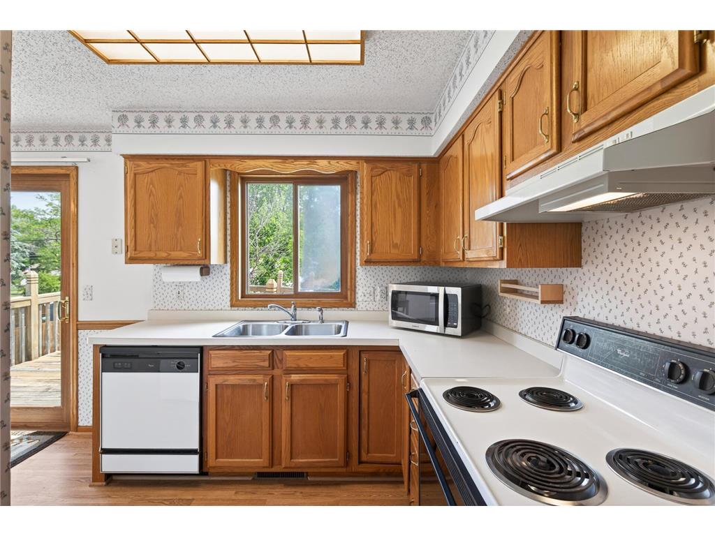 1113 Polk Street S Shakopee MN 55379 7089950 image14