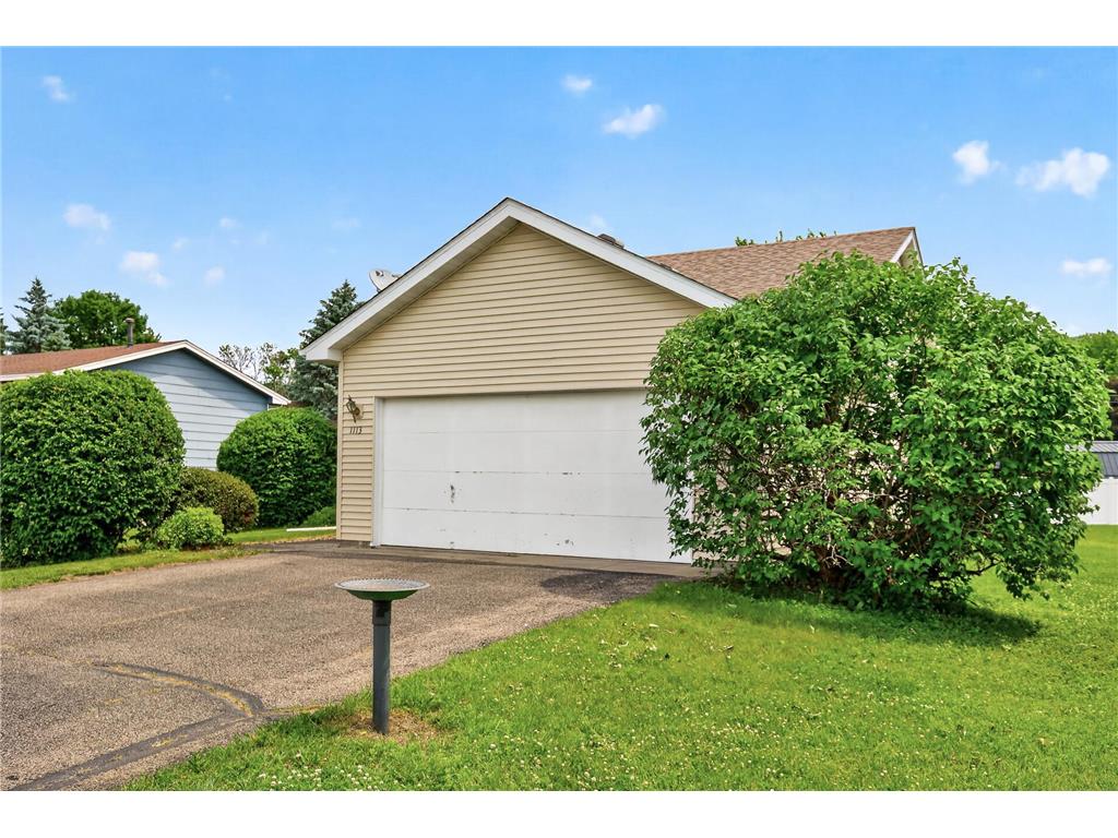 1113 Polk Street S Shakopee MN 55379 7089950 image2