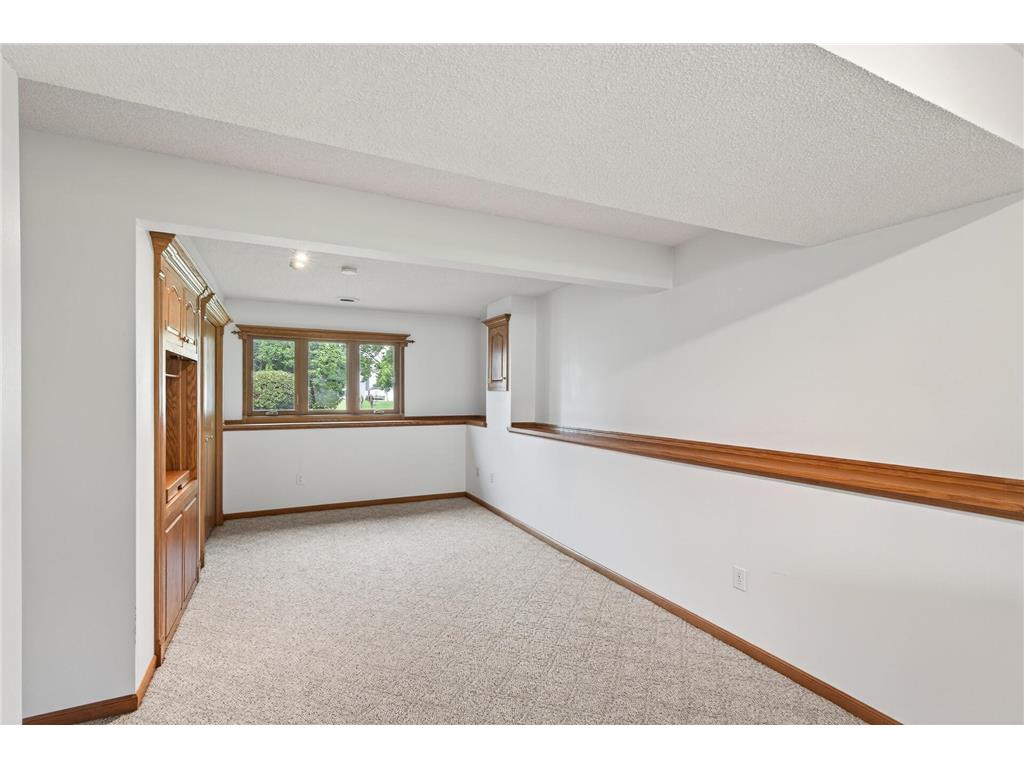 1113 Polk Street S Shakopee MN 55379 7089950 image23