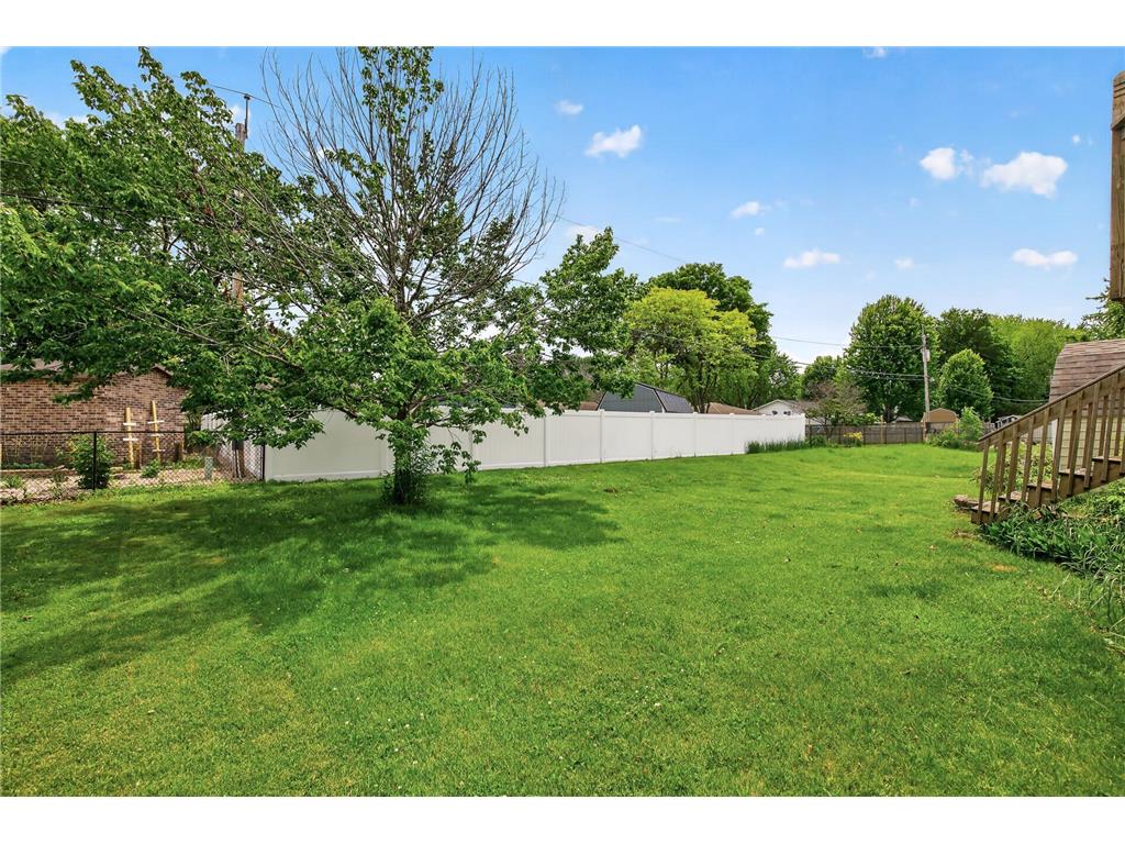 1113 Polk Street S Shakopee MN 55379 7089950 image39