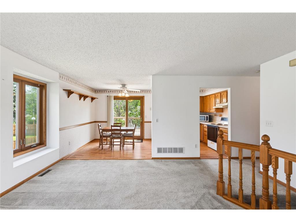 1113 Polk Street S Shakopee MN 55379 7089950 image9