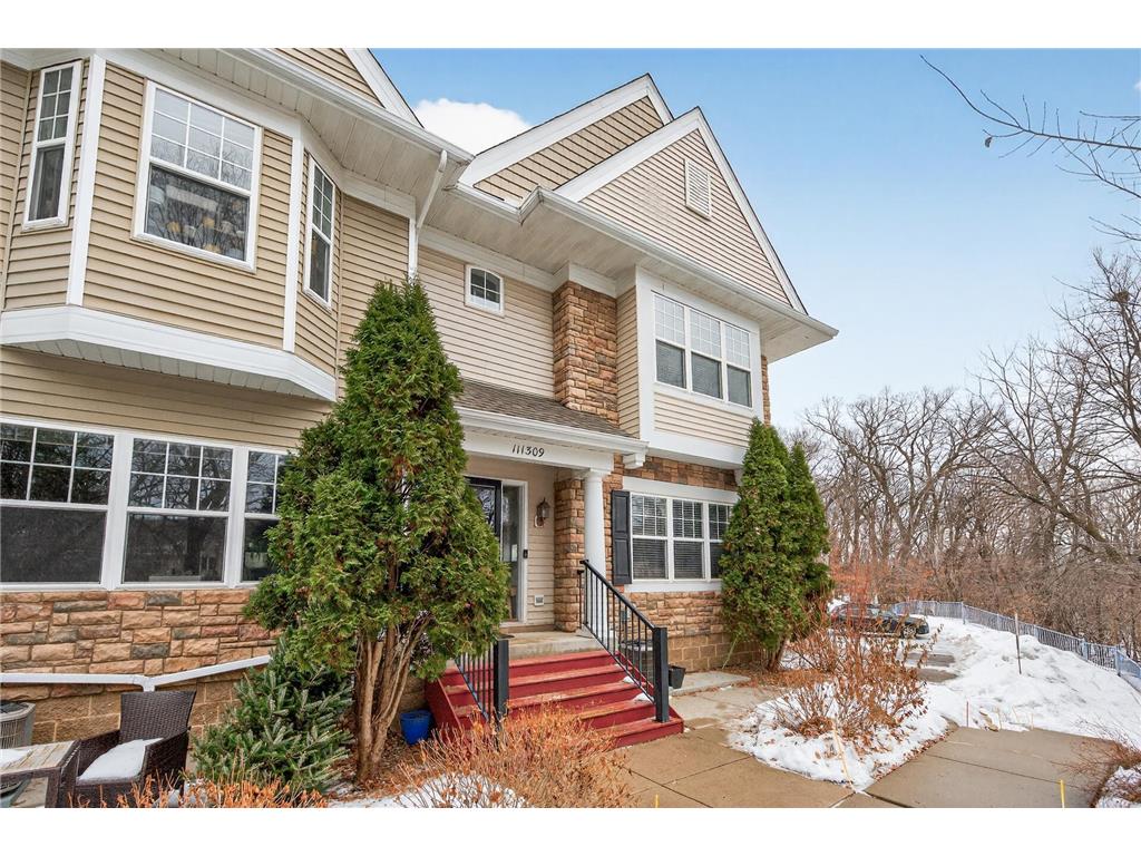 111309 Village Road Chaska MN 55318 7009545 image1
