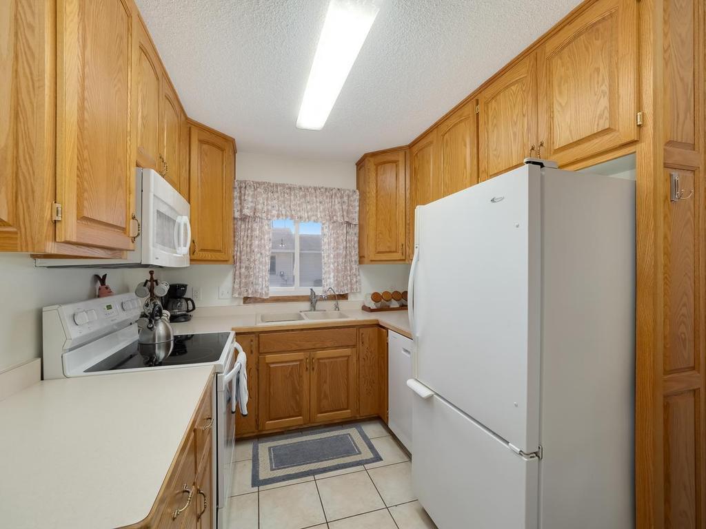 11135 Drake Street NW Coon Rapids MN 55433 7064381 image11