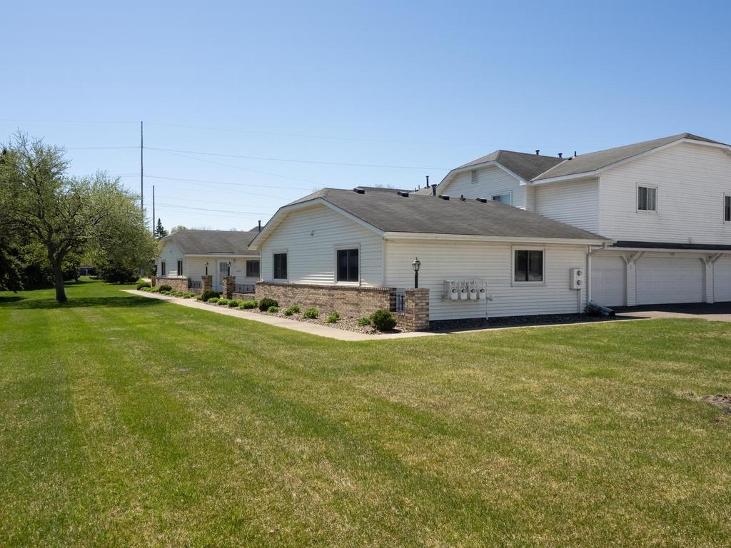 11135 Drake Street NW Coon Rapids MN 55433 7064381 image16