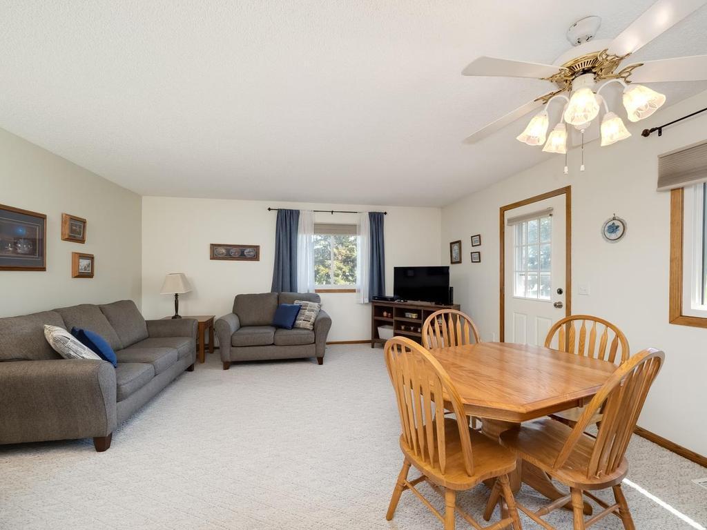 11135 Drake Street NW Coon Rapids MN 55433 7064381 image5