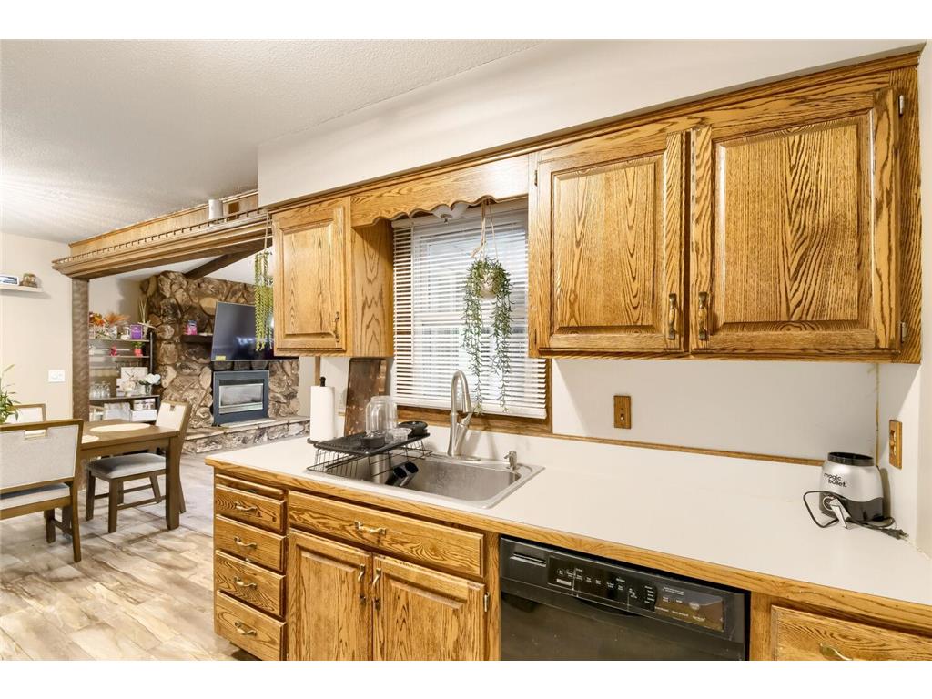 11138 Washington Street NE Blaine MN 55434 7078123 image10