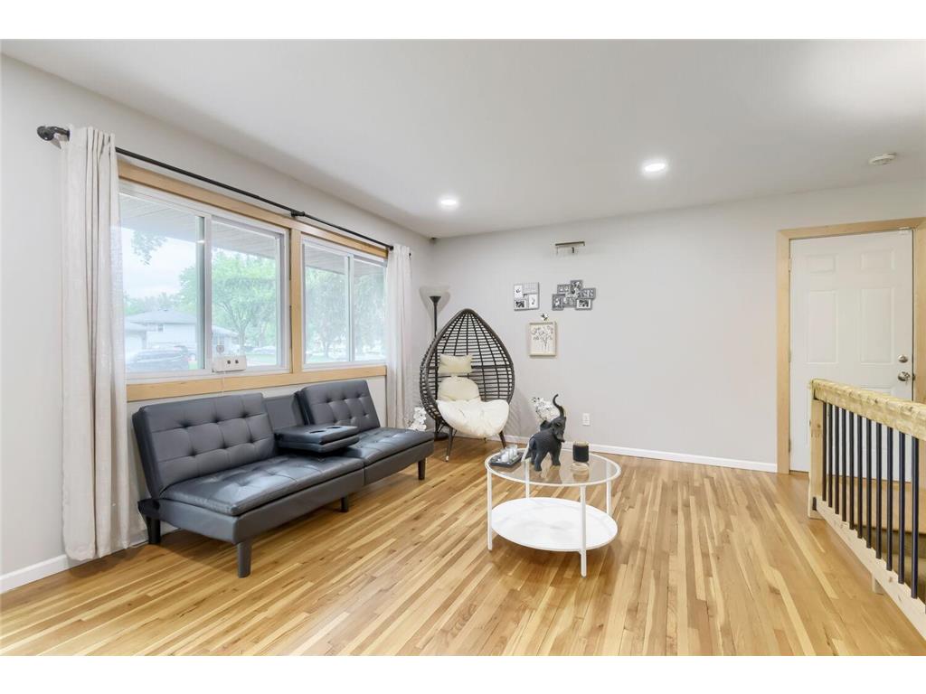 11138 Washington Street NE Blaine MN 55434 7078123 image12