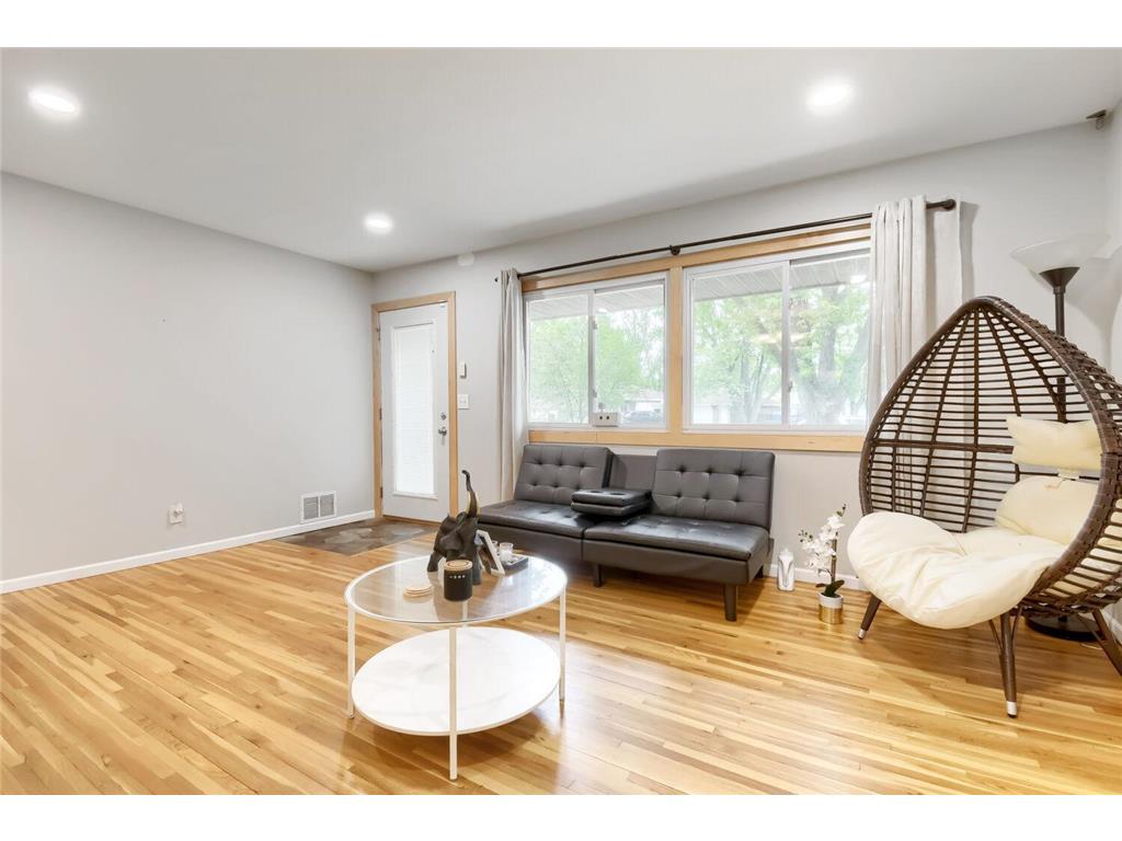 11138 Washington Street NE Blaine MN 55434 7078123 image14