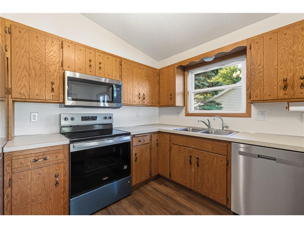 1114 10th Street Gaylord MN 55334 7102743 image14
