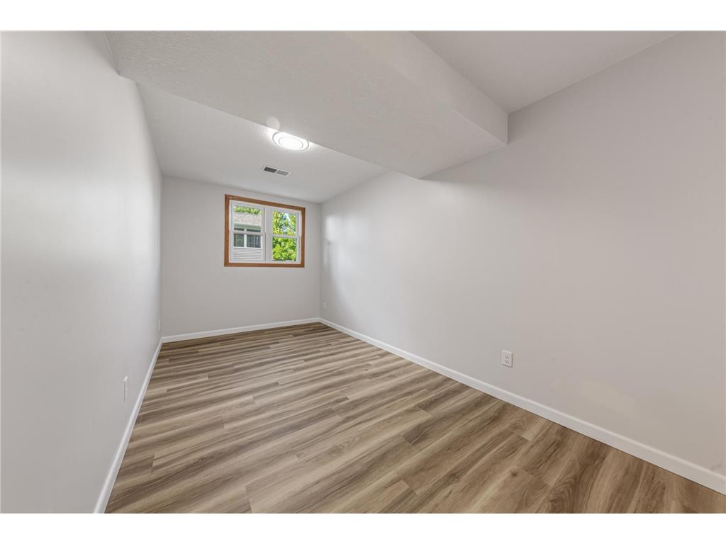 1114 10th Street Gaylord MN 55334 7102743 image24