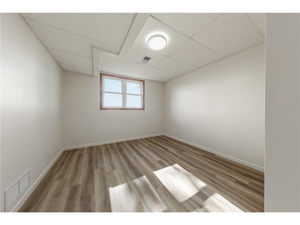 1114 10th Street Gaylord MN 55334 7102743 image25