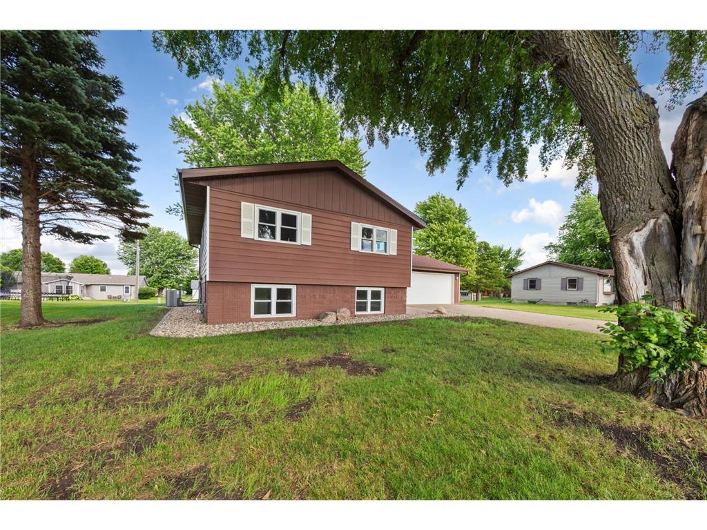 1114 10th Street Gaylord MN 55334 7102743 image4