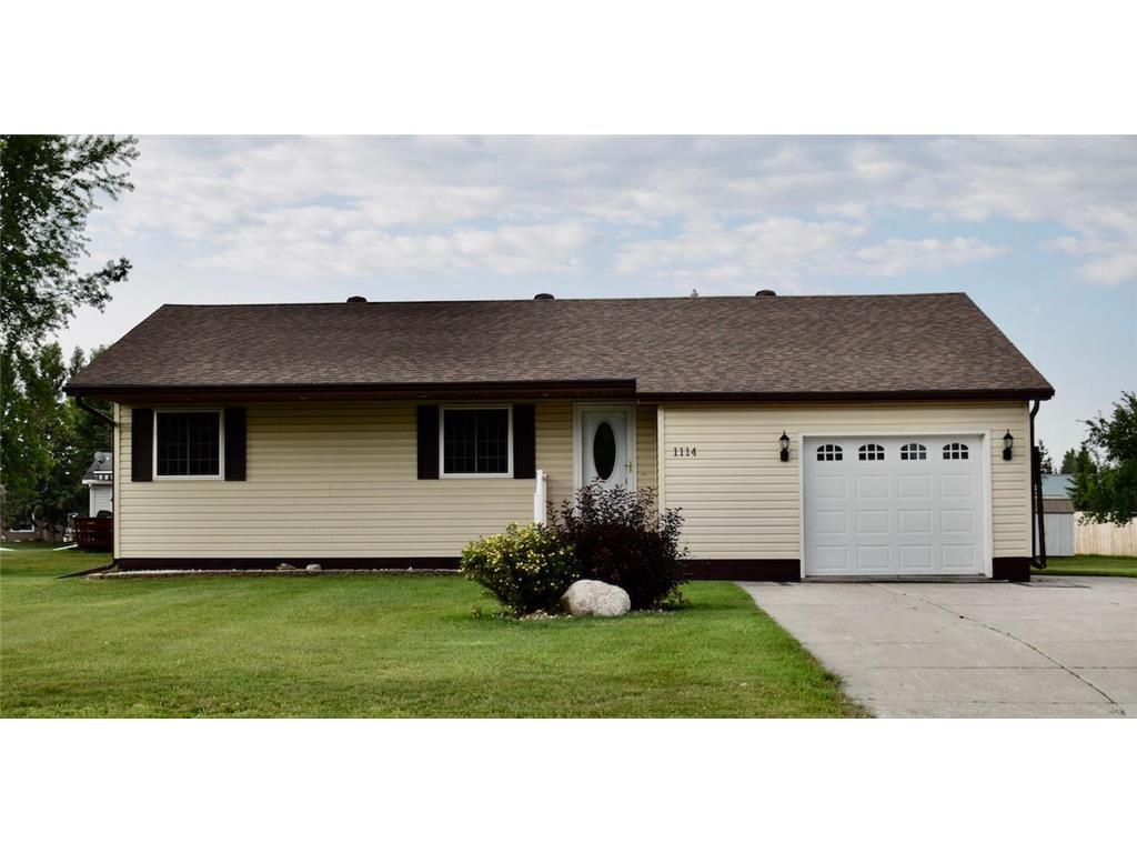 1114 Greenwood Street E Thief River Falls MN 56701 6404859 image1