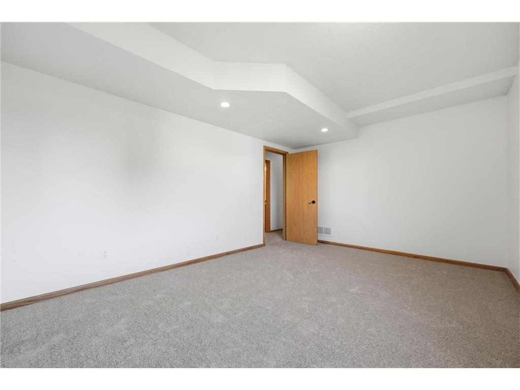 1114 Hidden Creek Boulevard Mayer MN 55360 7102137 image25