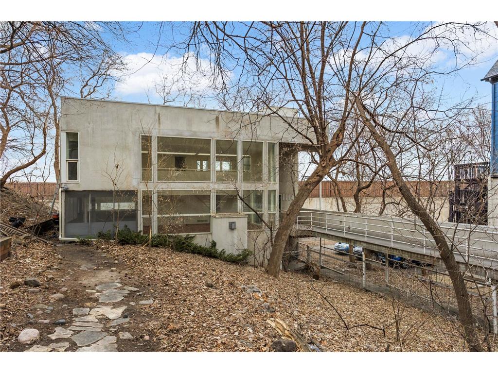 1114 Kenwood Parkway Minneapolis MN 55403 6504956 image1