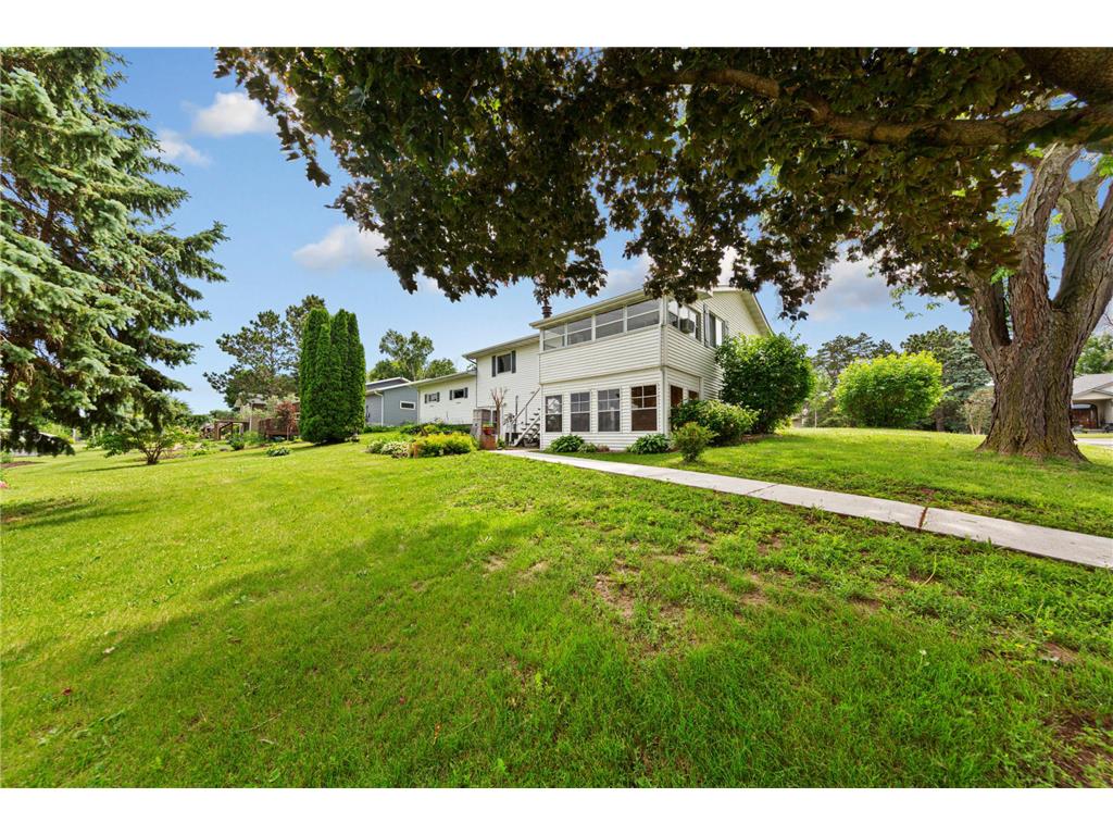 1114 N High Street Lake City MN 55041 - PEPIN 7087357 image38
