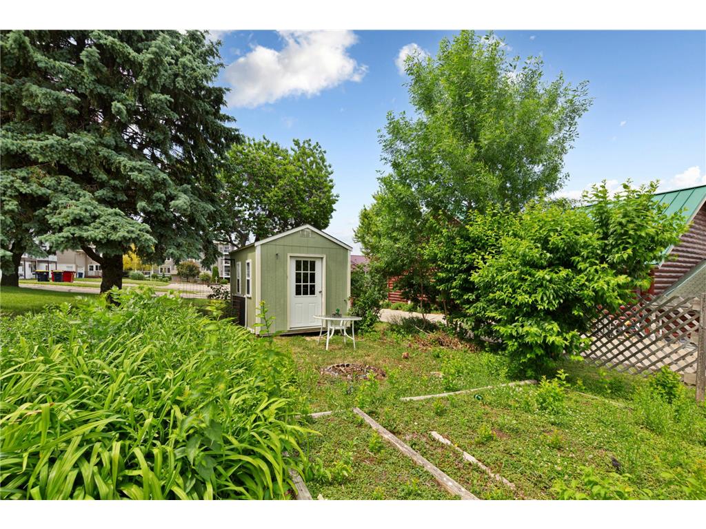1114 N High Street Lake City MN 55041 - PEPIN 7087357 image41