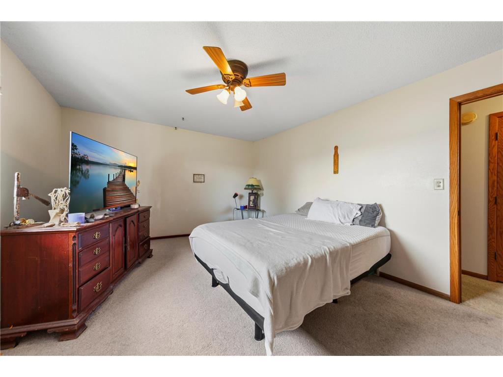 1114 N High Street Lake City MN 55041 - PEPIN 7087357 image6