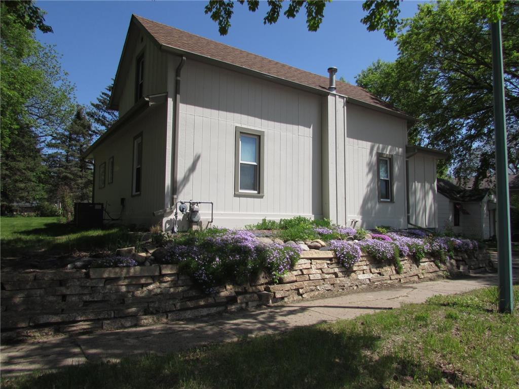 1114 N Prairie Avenue Fairmont MN 56031 6401740 image1