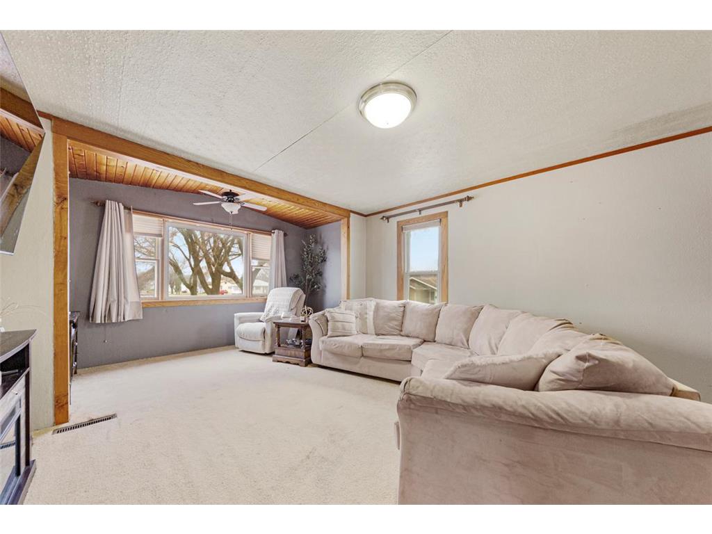 1114 N Prairie Avenue Fairmont MN 56031 6820031 image14