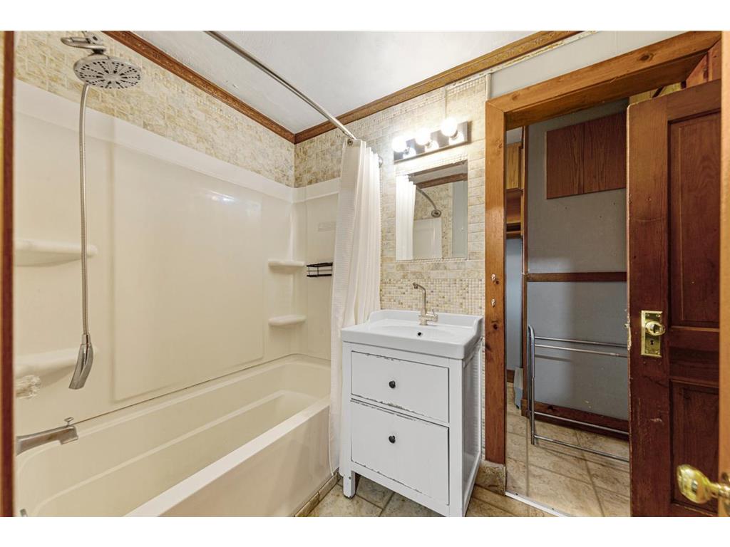 1114 N Prairie Avenue Fairmont MN 56031 6820031 image16