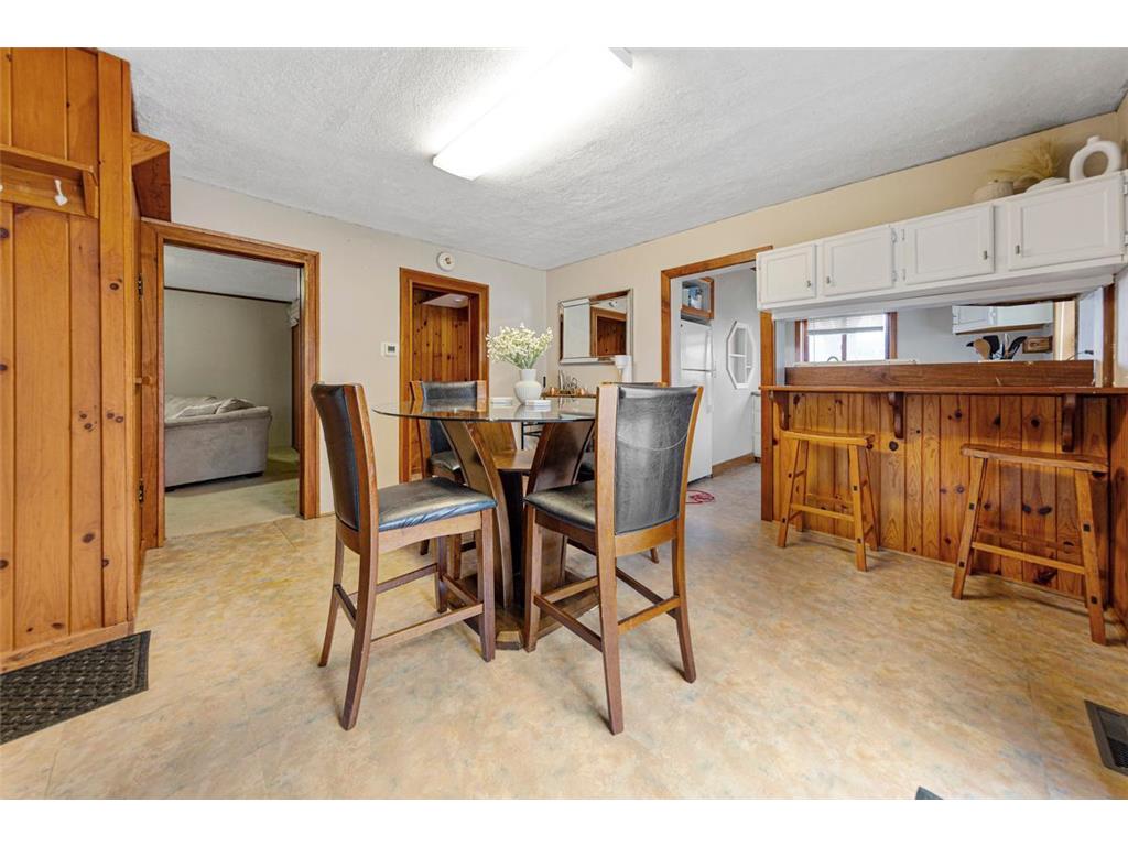 1114 N Prairie Avenue Fairmont MN 56031 6820031 image6