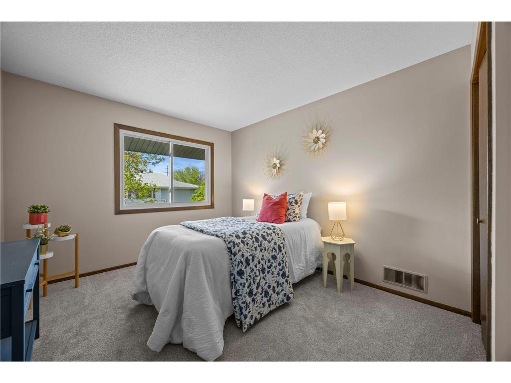 11143 Xavier Road Bloomington MN 55437 7036747 image18