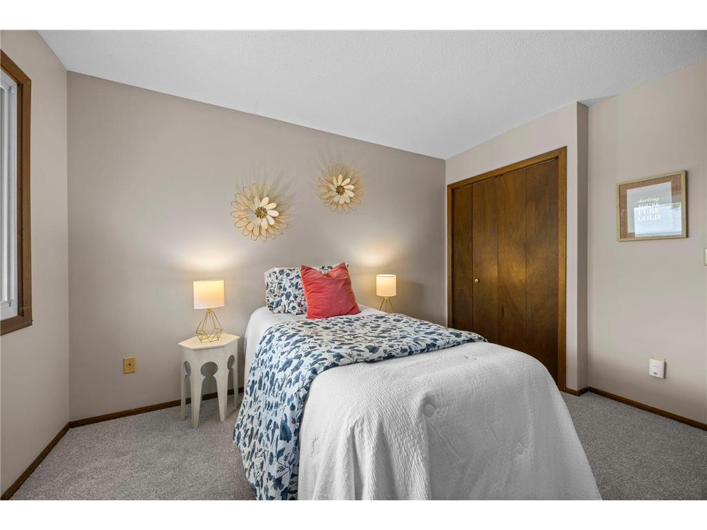 11143 Xavier Road Bloomington MN 55437 7036747 image19