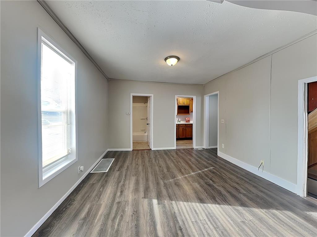 1115 19th Avenue NE Minneapolis MN 55418 6823302 image4