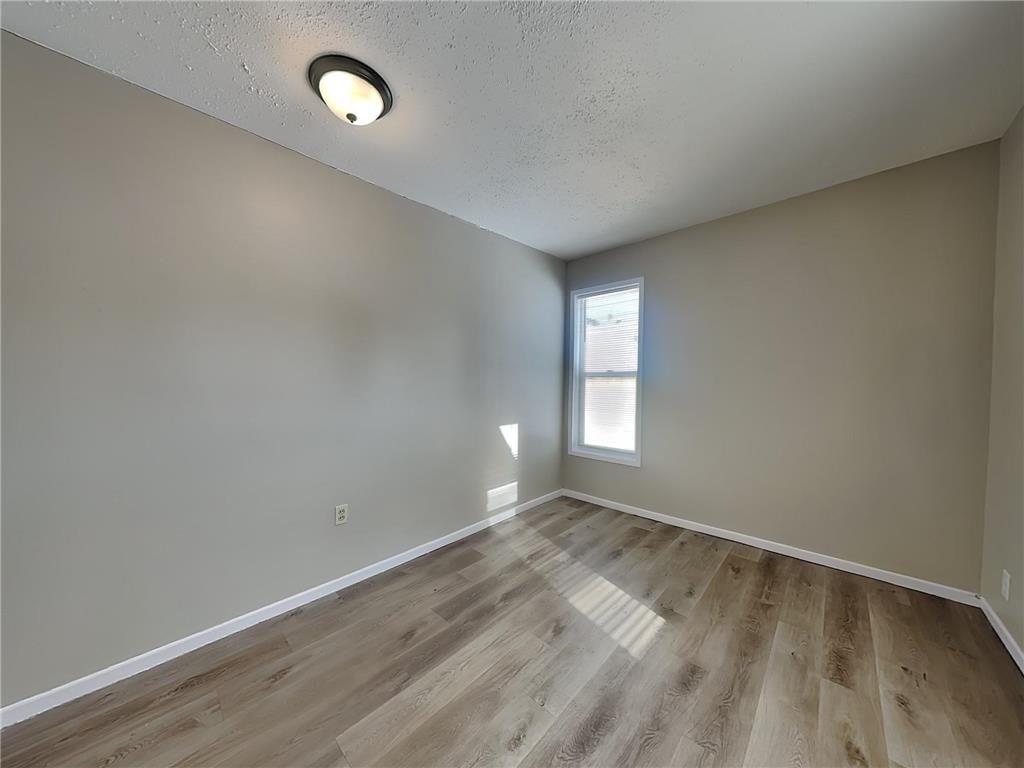 1115 19th Avenue NE Minneapolis MN 55418 6823302 image9