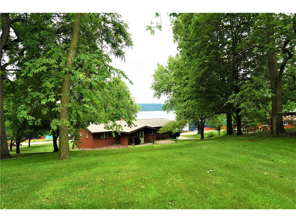 1115 2nd St, Pepin, WI, 54759 MLS 6026380 Edina Realty