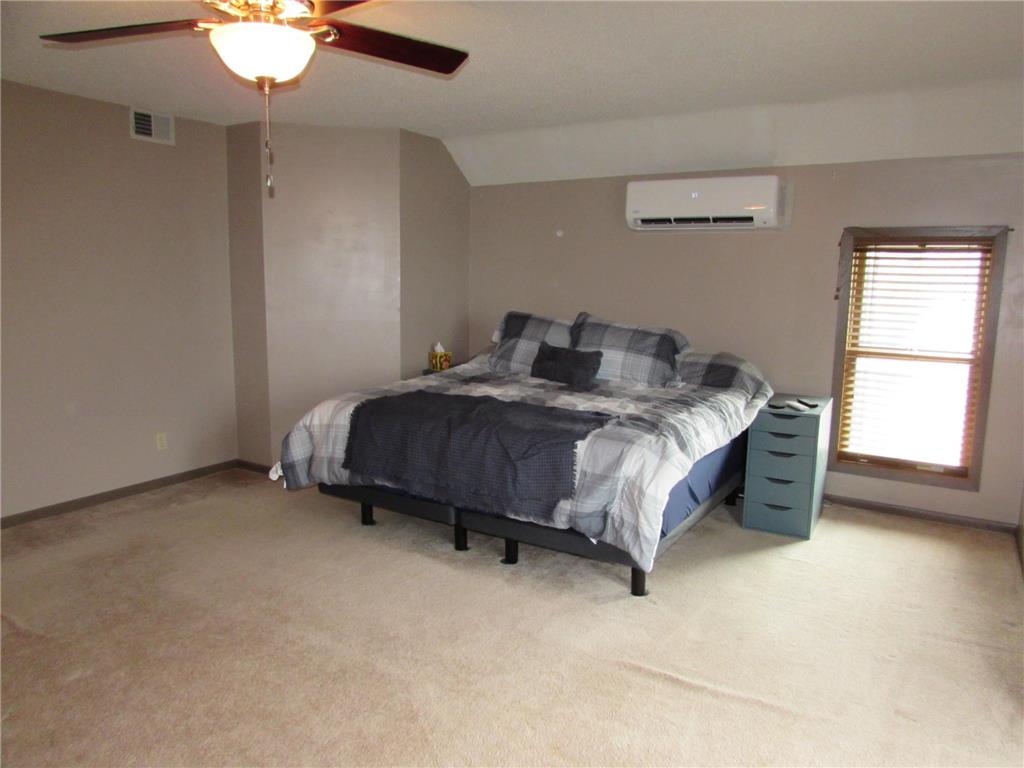 1115 Albion Avenue Fairmont MN 56031 7062188 image18