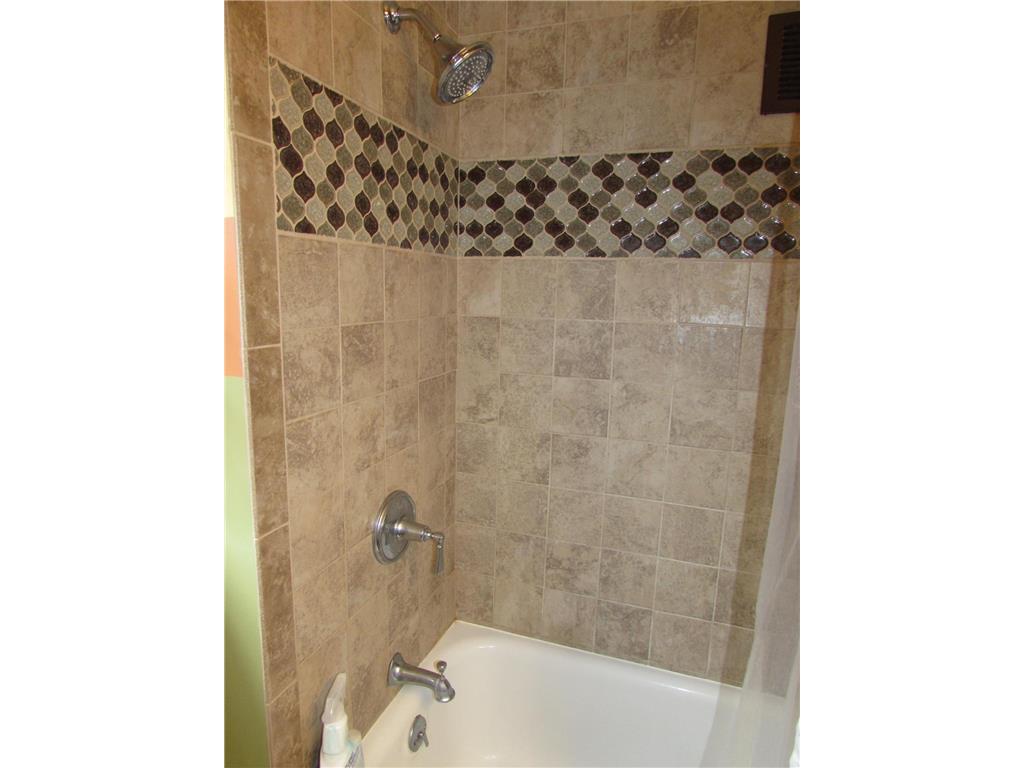 1115 Albion Avenue Fairmont MN 56031 7062188 image21