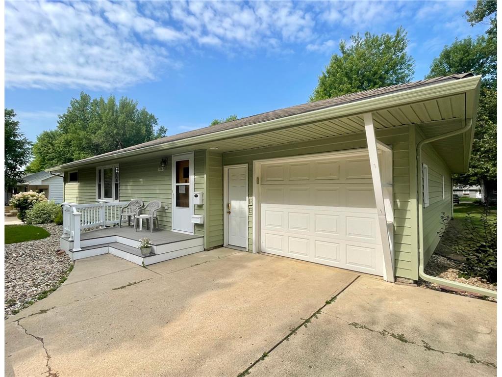 1115 Elmhurst Avenue Luverne MN 56156 6406858 image1