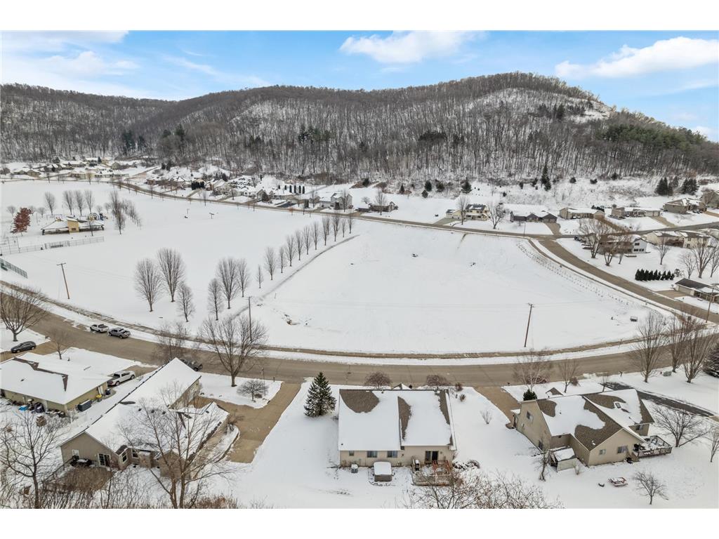 1115 Jonathan Lane La Crescent MN 55947 6825044 image32