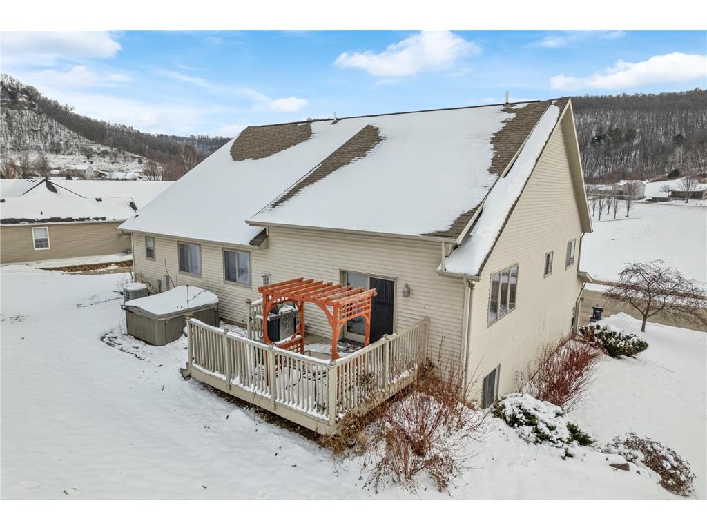 1115 Jonathan Lane La Crescent MN 55947 6825044 image34