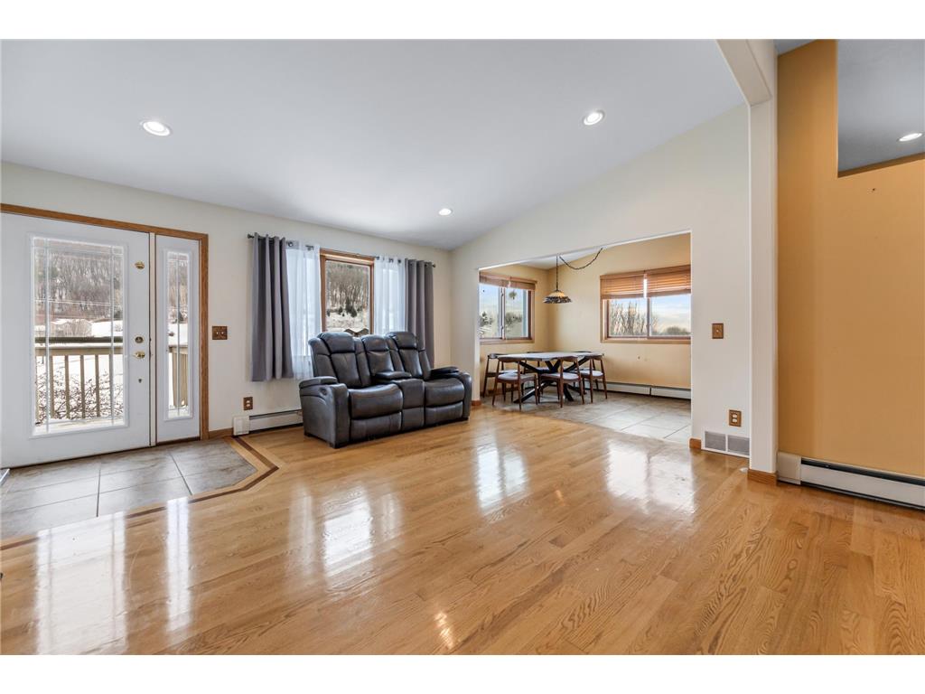 1115 Jonathan Lane La Crescent MN 55947 6825044 image5