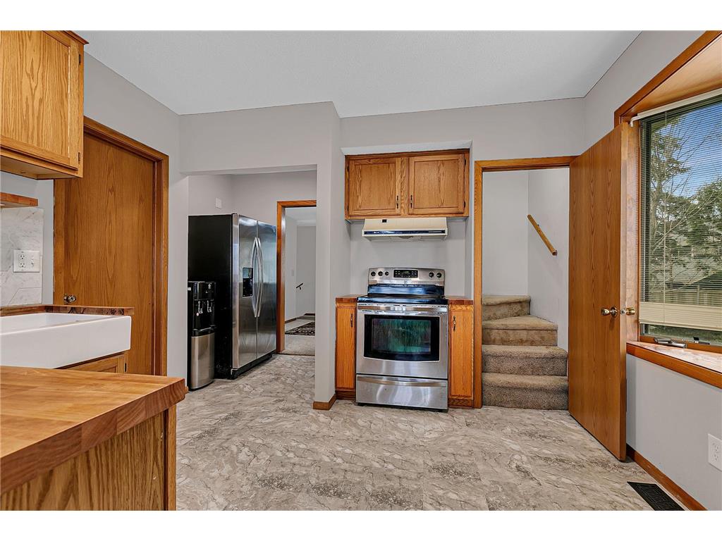 1115 Litchfield Avenue SW Willmar MN 56201 7049357 image10