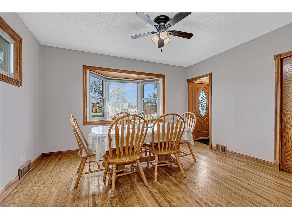 1115 Litchfield Avenue SW Willmar MN 56201 7049357 image6