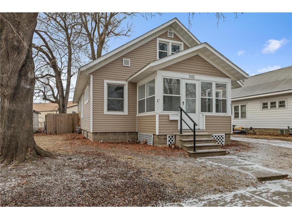 1115 Marian Street Winona MN 55987 6652410 image1