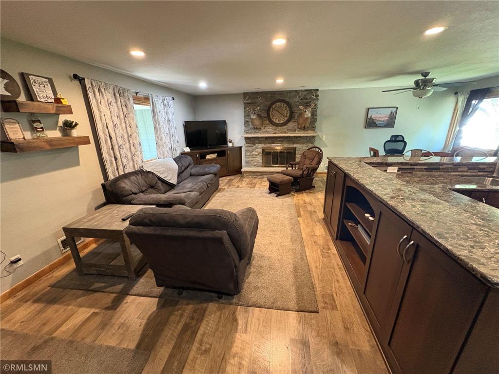 1115 Reeds Lane Glencoe MN 55336 7087603 image9