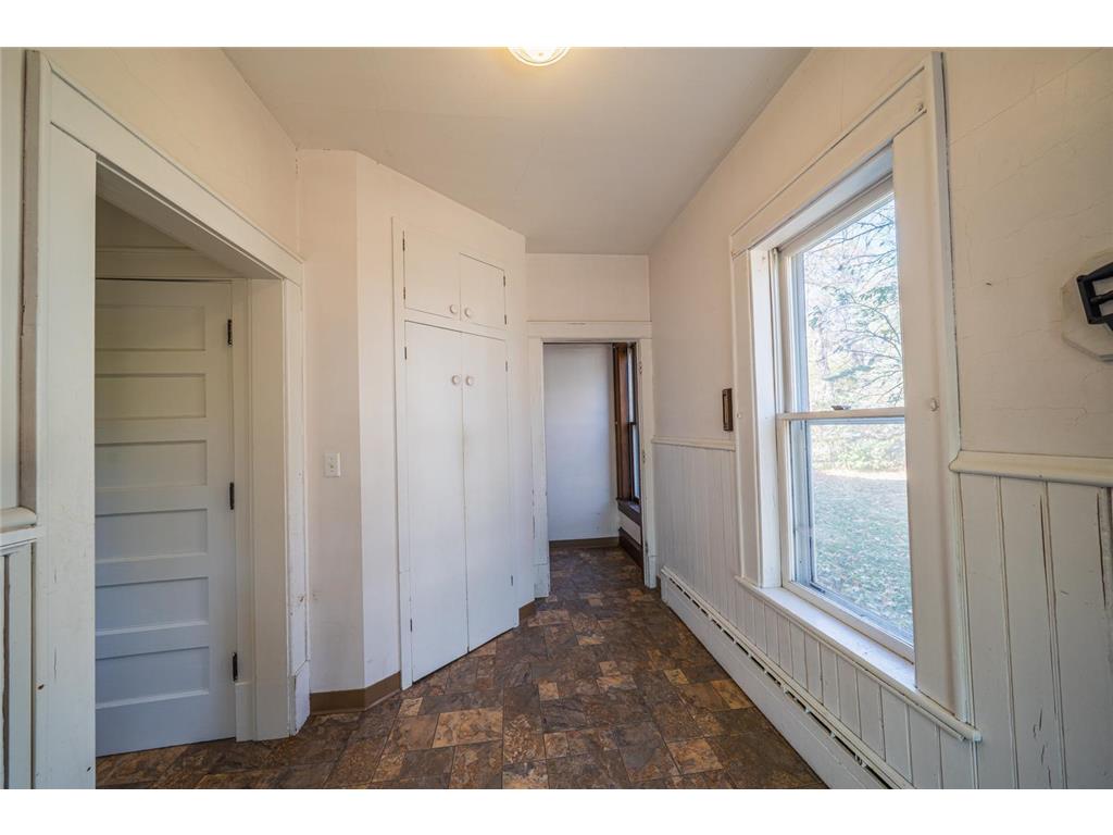 1115 Summit Avenue Detroit Lakes MN 56501 6803602 image12