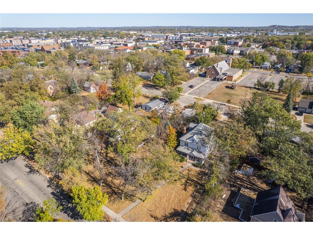 1115 Summit Avenue Detroit Lakes MN 56501 6803602 image39