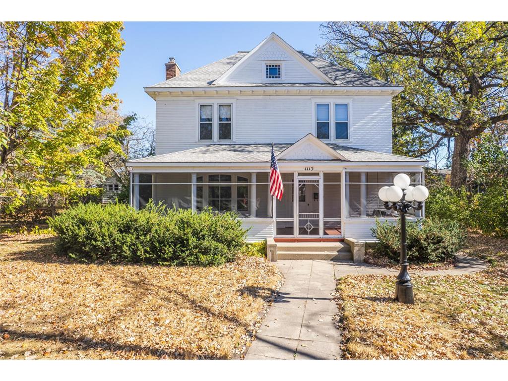 1115 Summit Avenue Detroit Lakes MN 56501 7085673 image1